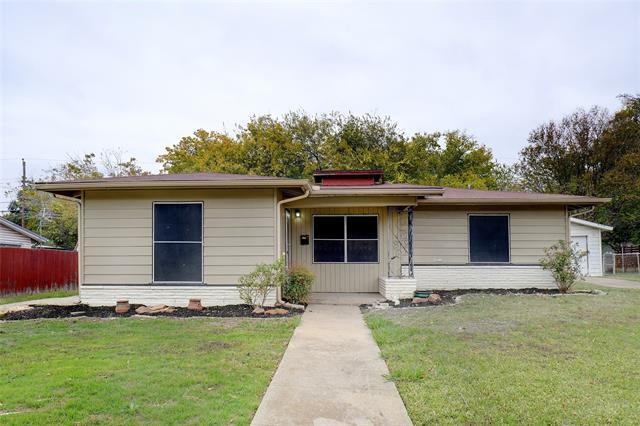 5317 Mallory Dr in Haltom City, TX - Foto de edificio