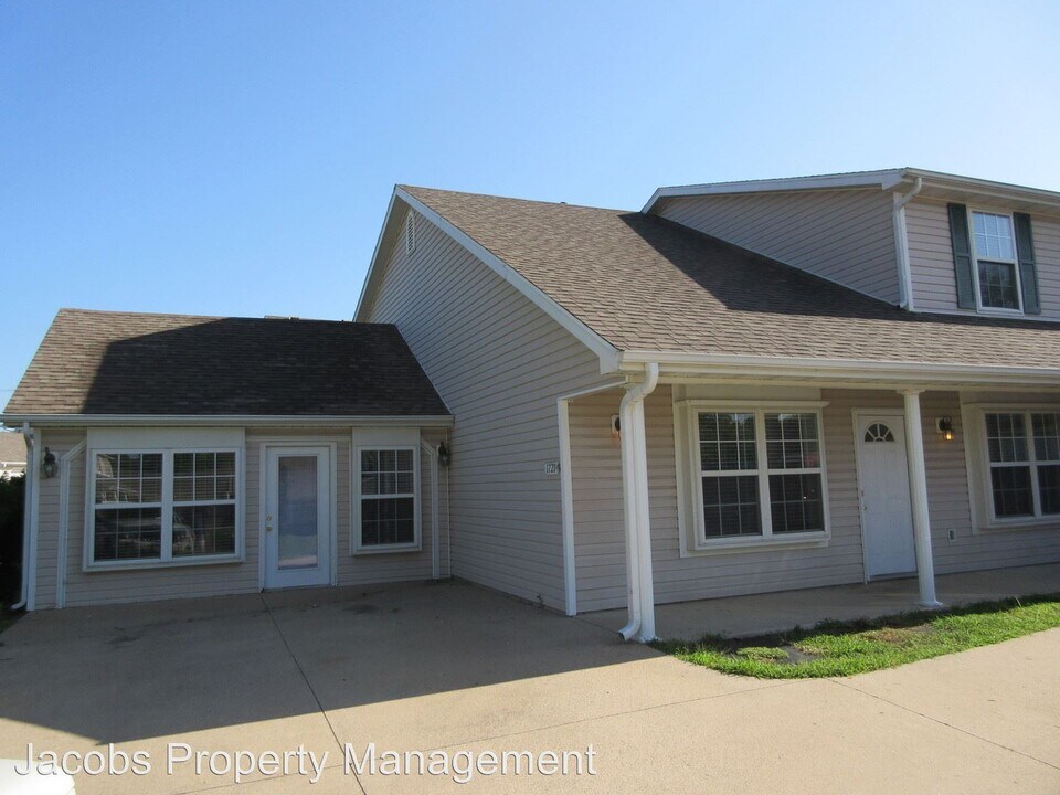1721-1723 Juniper Dr in Columbia, MO - Building Photo