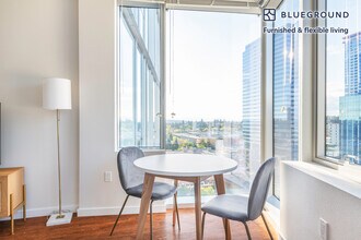 288 106th Ave NE, Unit SI FL20-ID119 in Bellevue, WA - Building Photo - Building Photo