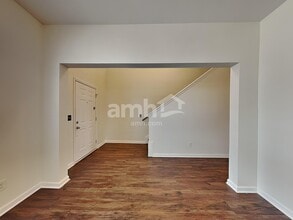 4123 Oakstone Dr in Smyrna, TN - Foto de edificio - Building Photo