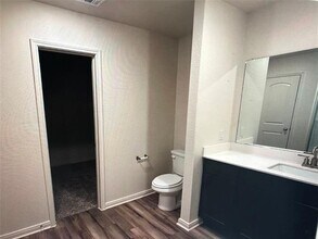 13705 Logan Pass Dr in Ponder, TX - Building Photo - Building Photo