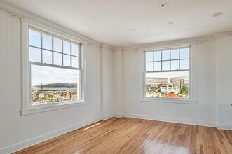 1201 California St, Unit 1105 in San Francisco, CA - Foto de edificio - Building Photo