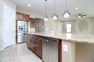 1975 E Crescent Way in Chandler, AZ - Building Photo - Building Photo