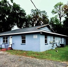 11 NW 21st Pl in Ocala, FL - Building Photo - Building Photo
