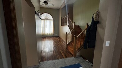 8700 Loch Lomond Blvd in Minneapolis, MN - Building Photo - Building Photo