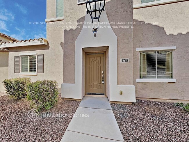 property at 4715 E Laurel Ave