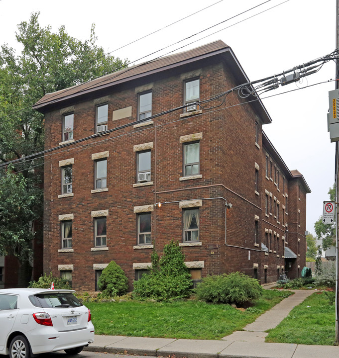 115 Emerald St S in Hamilton, ON - Building Photo