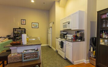 1011 Chestnut Street, Unit #705W in Philadelphia, PA - Building Photo - Building Photo