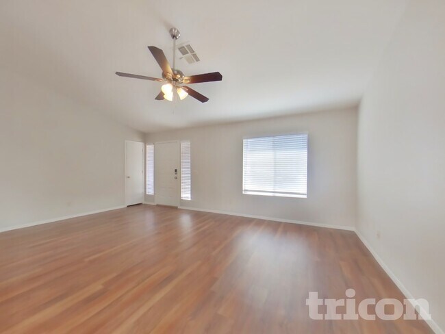 3644 W Melinda Ln in Glendale, AZ - Building Photo - Building Photo