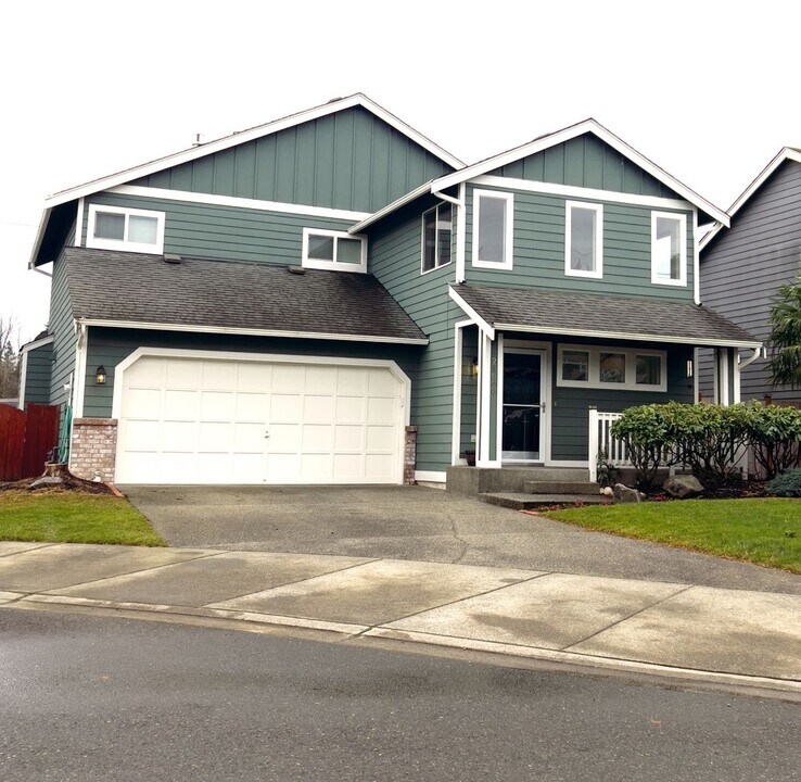 21663 SE 281st St in Maple Valley, WA - Building Photo