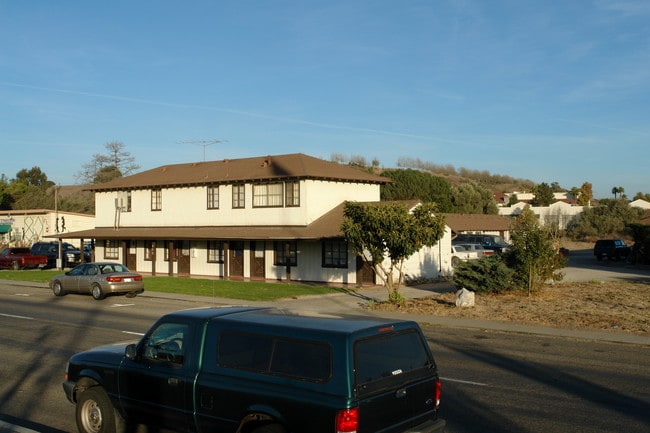 480 Avenue Of The Flags in Buellton, CA - Building Photo - Building Photo