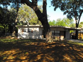 134 Wilson Dr in Lake Mary, FL - Building Photo