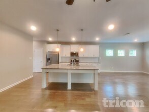 30 Doolittle Ct in Newnan, GA - Building Photo - Building Photo