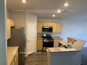 3804 W Ricebird Way in North Las Vegas, NV - Building Photo - Building Photo