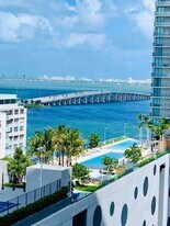 501 NE 31st St in Miami, FL - Building Photo