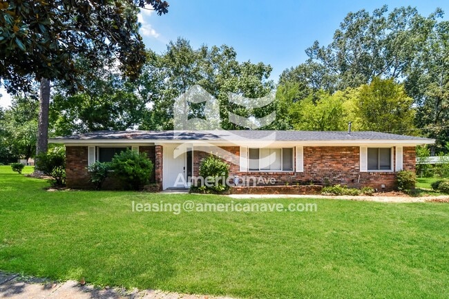 1884 Hill Hedge Dr in Montgomery, AL - Building Photo - Building Photo