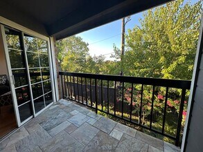 18333 Roehampton Dr in Dallas, TX - Building Photo - Building Photo