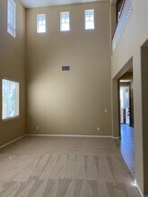 31860 Oregon Ln in Temecula, CA - Foto de edificio - Building Photo