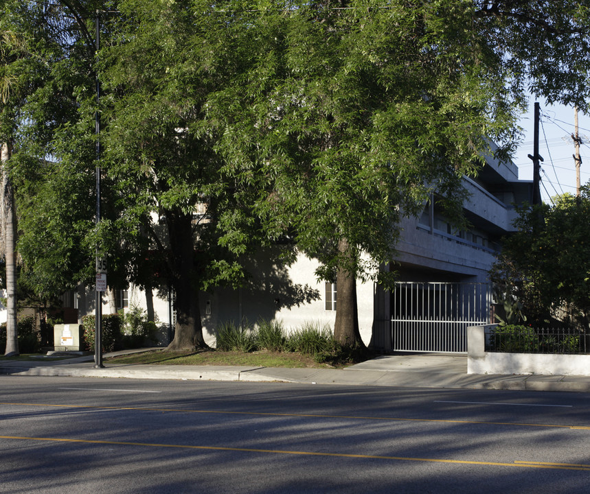 341 N Buena Vista St in Burbank, CA - Building Photo