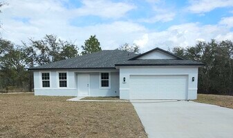 1681 W Swanson Dr in Citrus Springs, FL - Building Photo