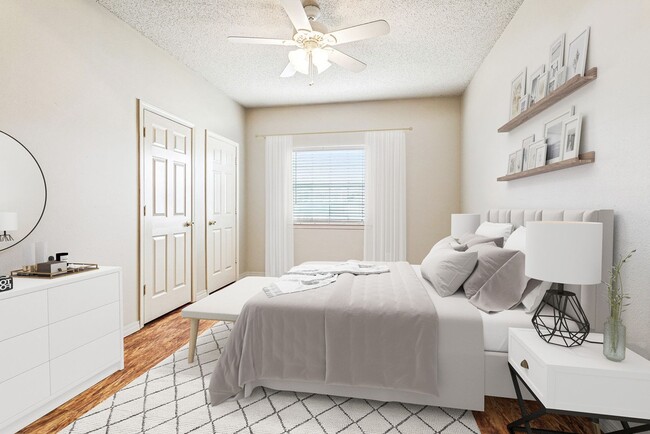 102 Royal St in Waveland, MS - Building Photo - Building Photo