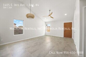 1405 E Iris Ave, Unit Apt. #4 in McAllen, TX - Building Photo - Building Photo