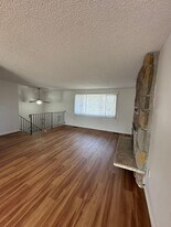 3009 S Collins Rd in Spokane Valley, WA - Building Photo