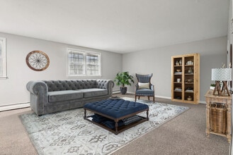 THE WELLINGTON in Hatboro, PA - Foto de edificio - Building Photo