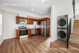 3993 Honeycutt St in San Diego, CA - Foto de edificio - Building Photo