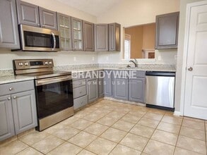 460 Polk Manor Dr in Greenwood, IN - Building Photo - Building Photo