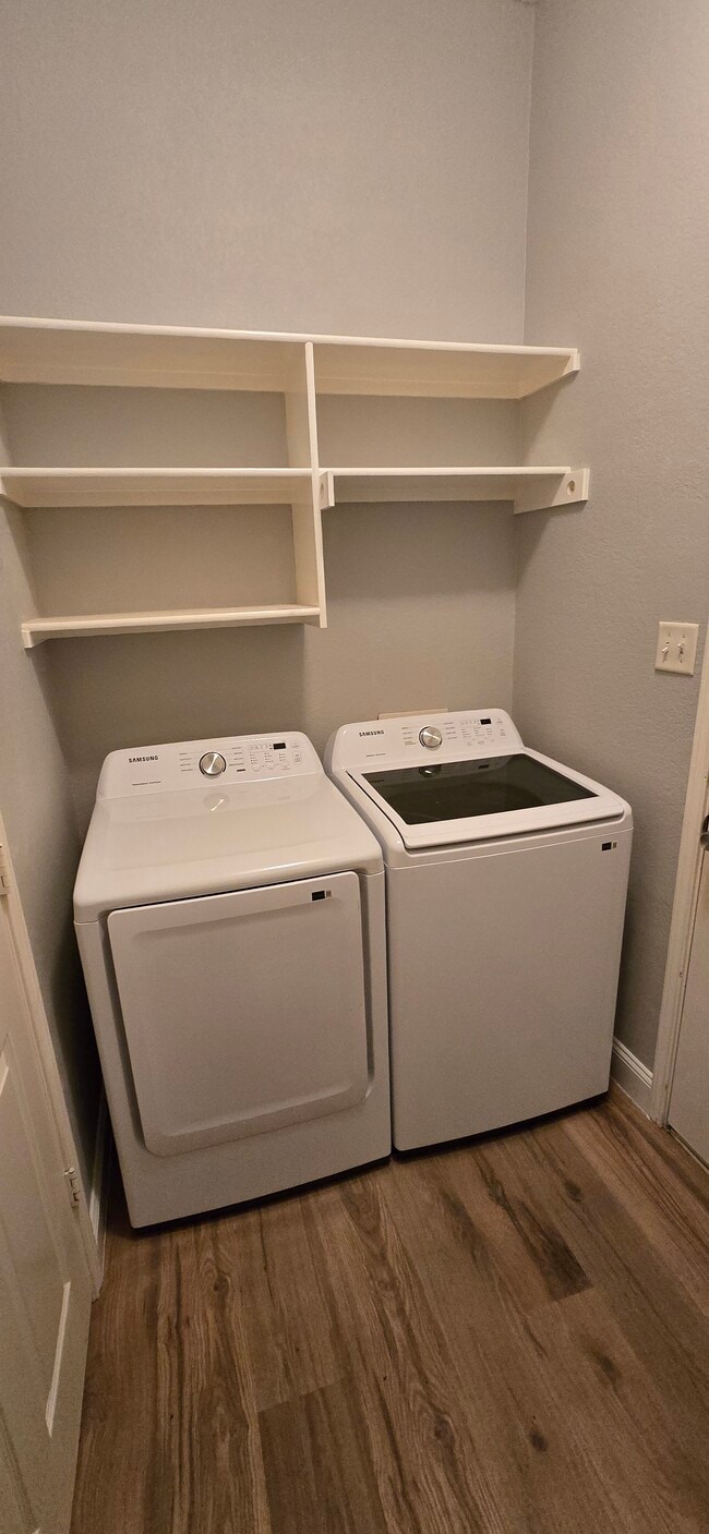 10309 Fawn Meadow Ct in Fort Worth, TX - Foto de edificio - Building Photo