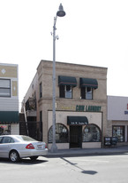 216 W Santa Fe Ave in Placentia, CA - Foto de edificio - Building Photo