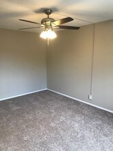 1651 Mentor Ave-Unit -APT 3110 in Painesville, OH - Building Photo - Building Photo