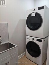 152 First Nations Trail in Vaughan, ON - Building Photo - Building Photo