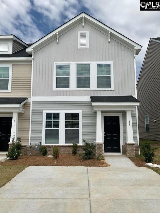 property at 219 Bluewing Dr