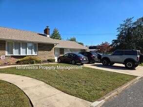 401 New St W in Glassboro, NJ - Building Photo - Building Photo