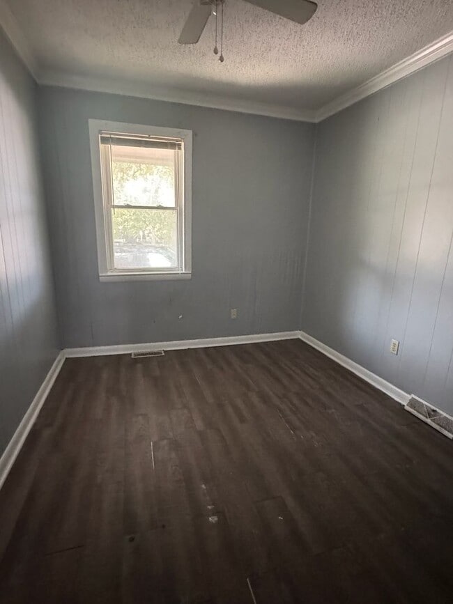 property at 1918 Morningside Dr
