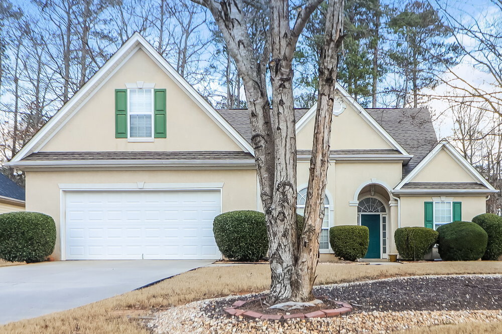 212 Freeman Forest Dr in Newnan, GA - Building Photo