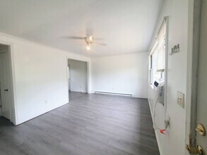 15015 Hackney Dr in St. Robert, MO - Building Photo - Building Photo