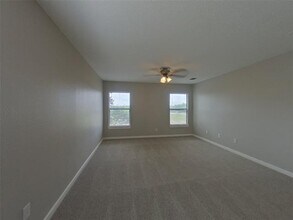 10129 Chapel Hill Ct in Fort Worth, TX - Building Photo - Building Photo