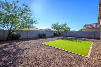 17837 W Pinnacle Vista Dr in Surprise, AZ - Building Photo - Building Photo
