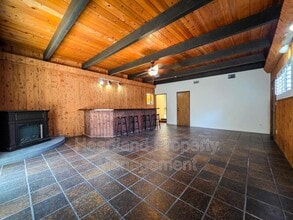 5815 Jan Dr in La Mesa, CA - Building Photo - Building Photo