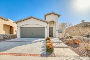 13108 Wesleyan in El Paso, TX - Building Photo