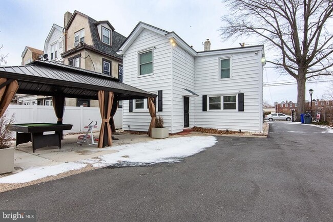 7309 Sycamore Ave in Elkins Park, PA - Building Photo - Building Photo