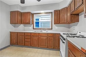 374 Baynes St in Buffalo, NY - Building Photo - Building Photo