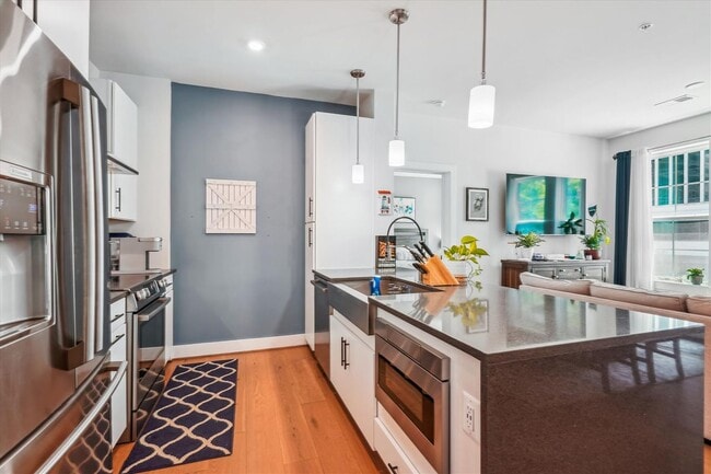 property at 1411 Key Blvd