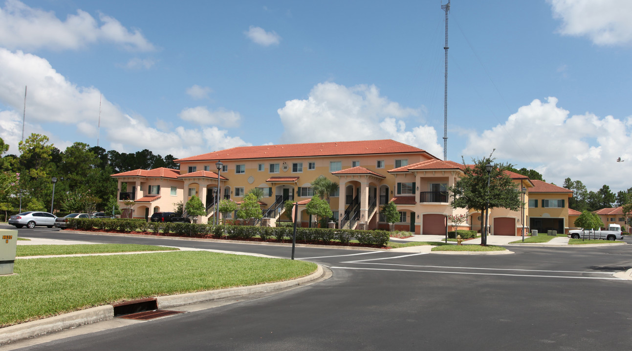 Il Villagio in Jacksonville, FL - Building Photo