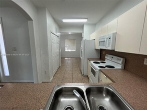 15269 SW 88th Terrace in Miami, FL - Building Photo - Building Photo