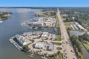 168 Lake Point Blvd in Montgomery, TX - Building Photo