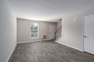 Northfield Lodge in Murfreesboro, TN - Foto de edificio - Interior Photo